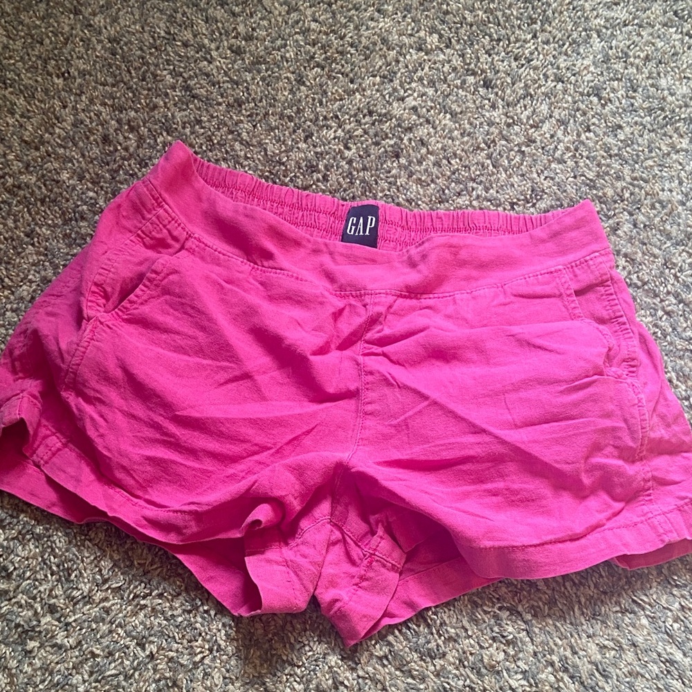 GAP Women's Hot Pink Cargo Shorts